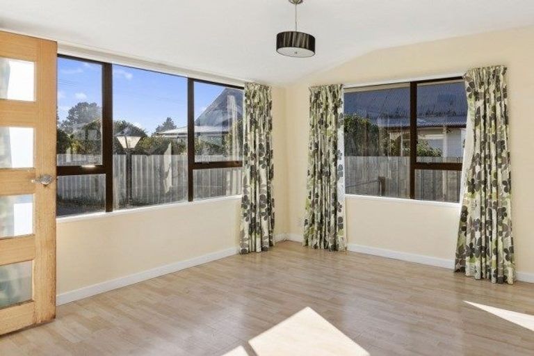 Photo of property in 31 River Road, Rangiora, 7400