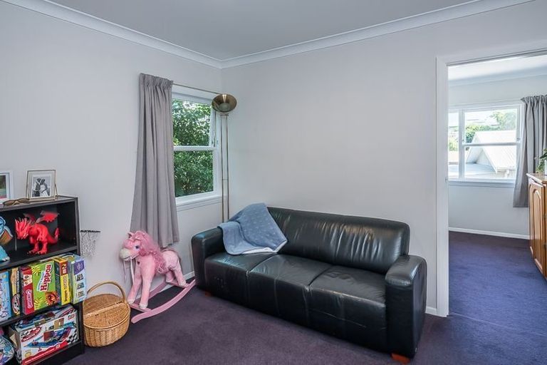 Photo of property in 20a Wharemauku Road, Raumati Beach, Paraparaumu, 5032