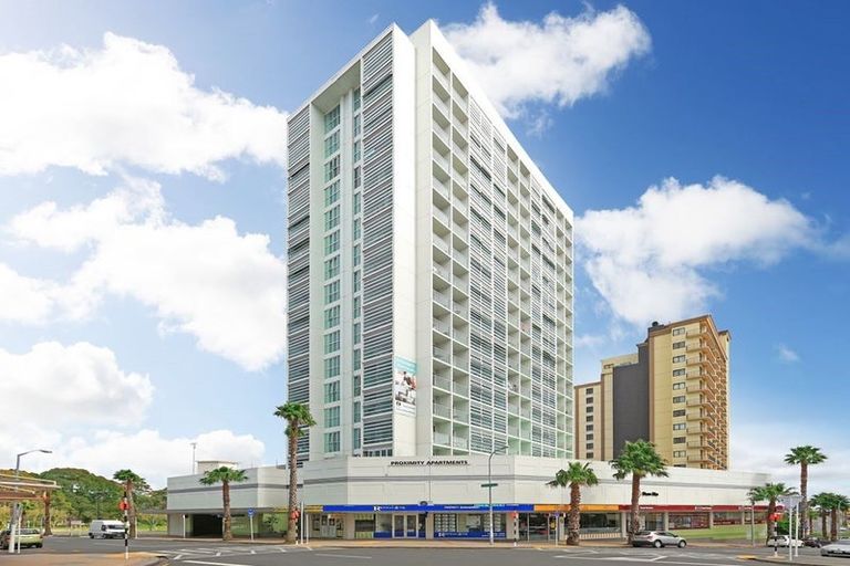 Photo of property in Proximity Apartments, 505/17 Osterley Way, Manukau, Auckland, 2104