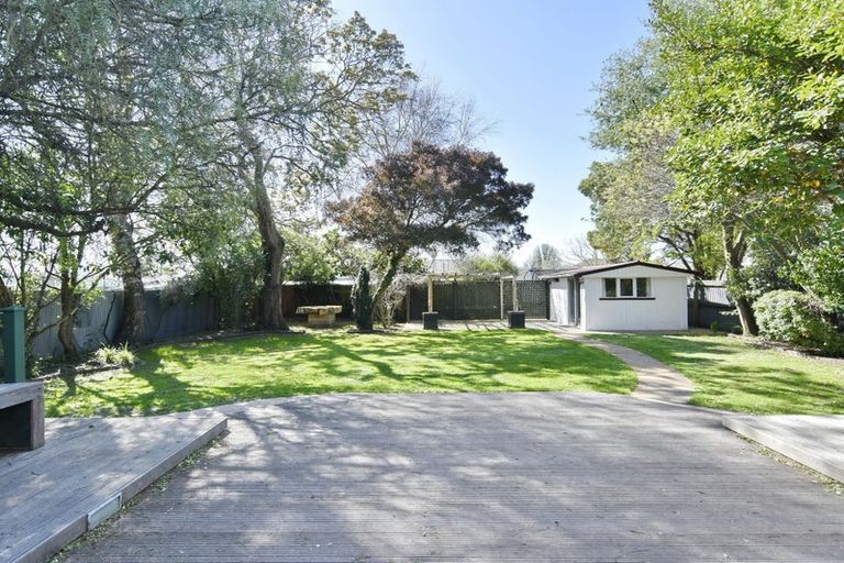 Photo of property in 910 Avonside Drive, Avondale, Christchurch, 8061
