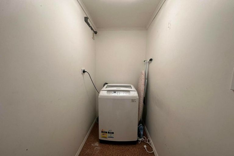 Photo of property in 63 Norton Park Avenue, Fairfield, Lower Hutt, 5011