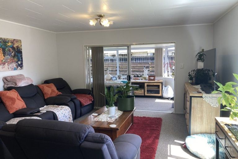 Photo of property in 1/9 Pukekohatu Street, Waitara, 4320