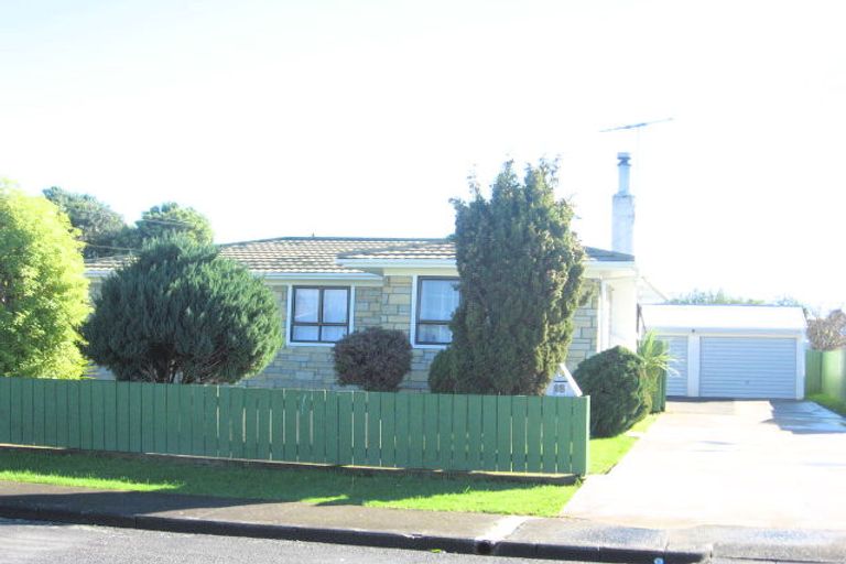 Photo of property in 18 Clark Street, Manurewa, Auckland, 2102