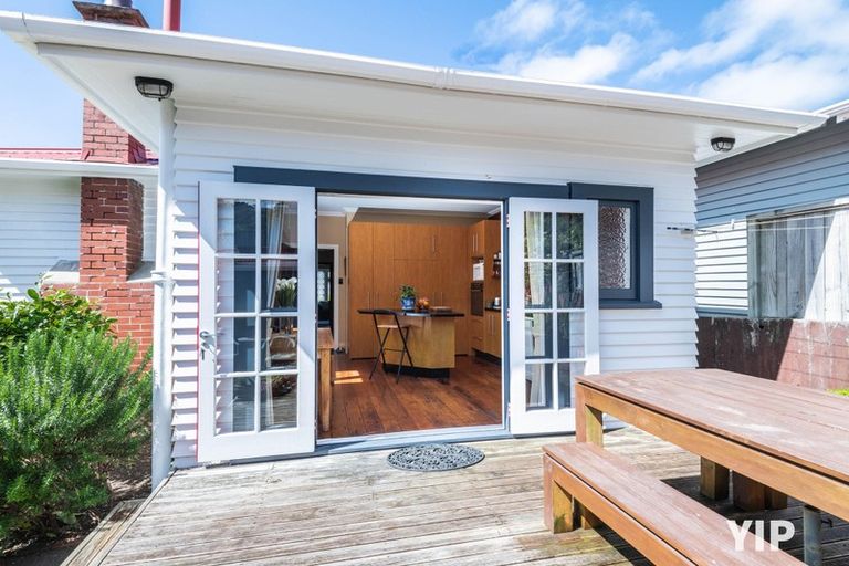 Photo of property in 330 Adelaide Road, Newtown, Wellington, 6021