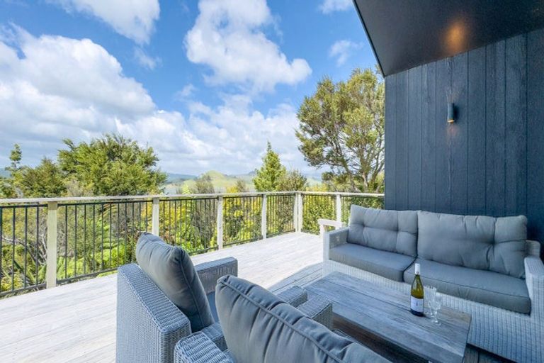 Photo of property in 13 Kaipapaka Row, Te Rerenga, Coromandel, 3582