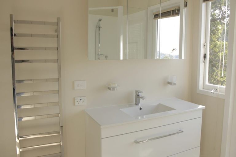 Photo of property in 21a Hadfield Terrace, Kelburn, Wellington, 6012