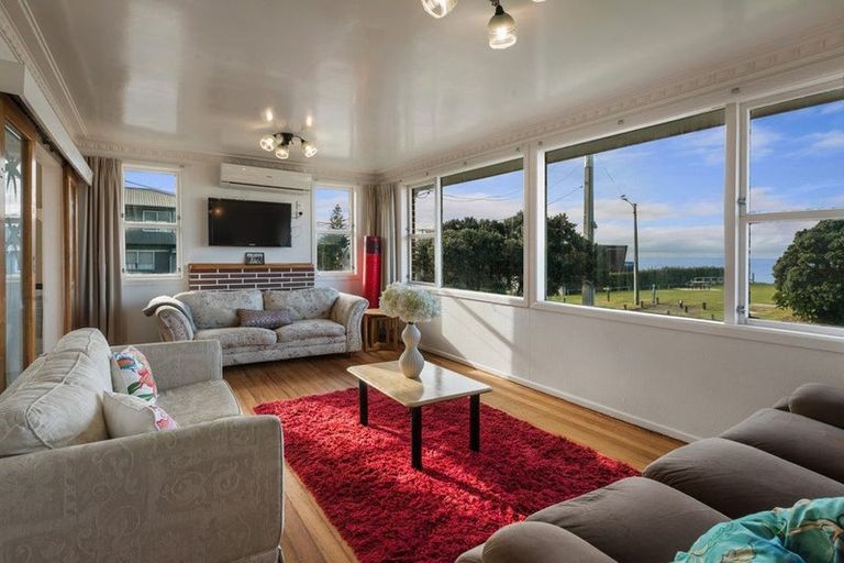 Photo of property in 2 Hillary Street, Waihi Beach, 3611