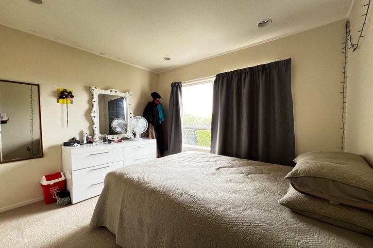 Photo of property in 7 Godwin Court, Unsworth Heights, Auckland, 0632