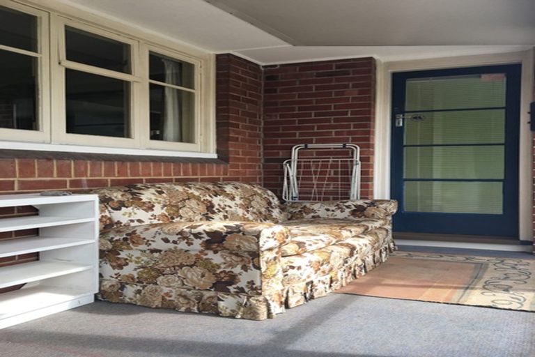 Photo of property in 130 Yaldhurst Road, Sockburn, Christchurch, 8042