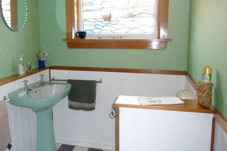 Photo of property in 121 Russell Street, Palmerston North, 4414