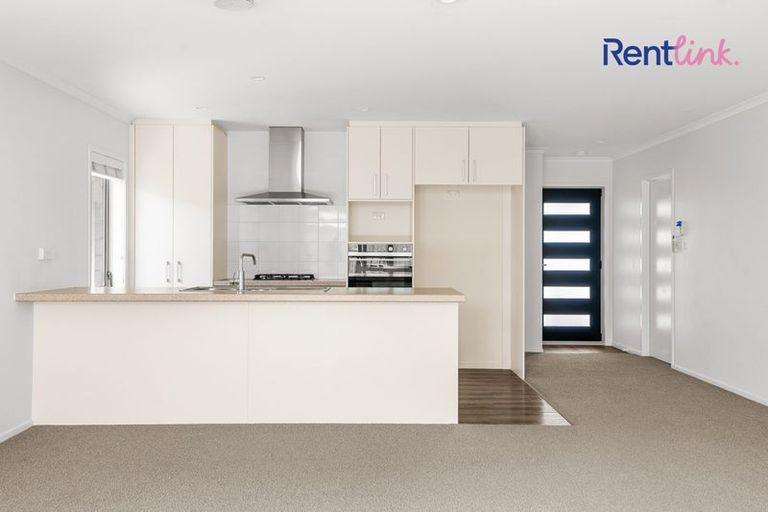 Photo of property in 114 Penetaka Heights, Pyes Pa, Tauranga, 3112