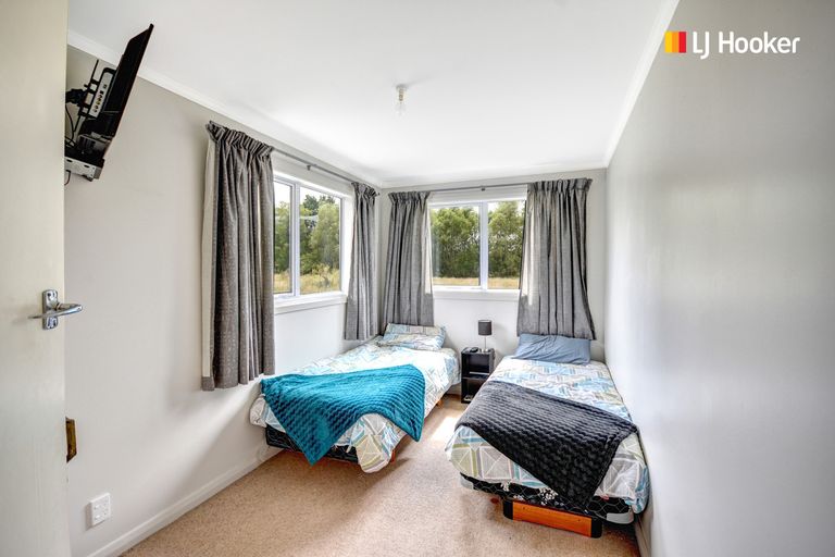 Photo of property in 41 Greenwich Street, Waihola, Milton, 9073