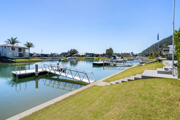 Photo of property in 308 Waterways Parade, Pauanui, Hikuai, 3579