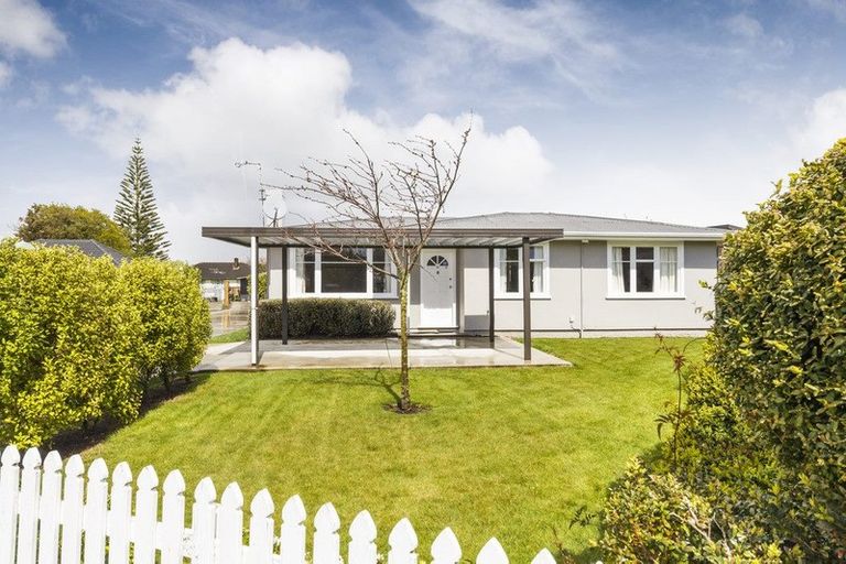Photo of property in 11 Denbigh Place, Awapuni, Palmerston North, 4412