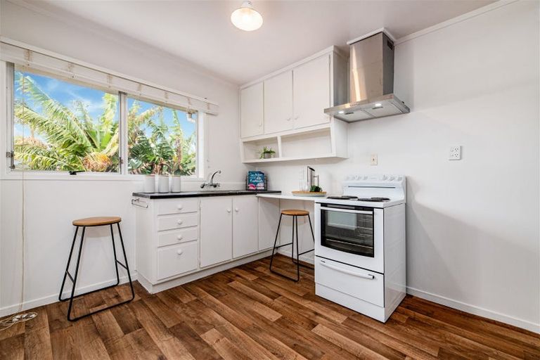 Photo of property in 6/40 Miro Street, New Lynn, Auckland, 0600