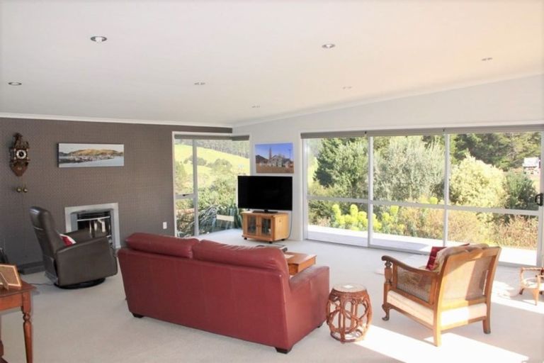Photo of property in 9 Ohuka Place, Whitianga, 3510