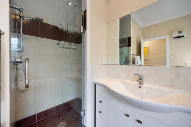 Photo of property in 11a Wellington Street, Hamilton East, Hamilton, 3216