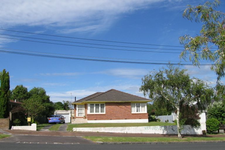 Photo of property in 107 Moa Road, Point Chevalier, Auckland, 1022