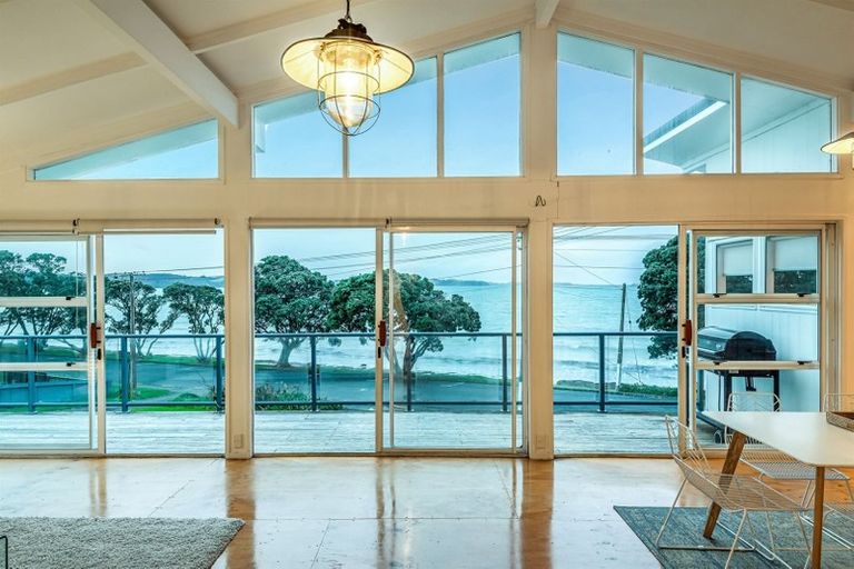 Photo of property in 11 Dalton Road, Snells Beach, 0920