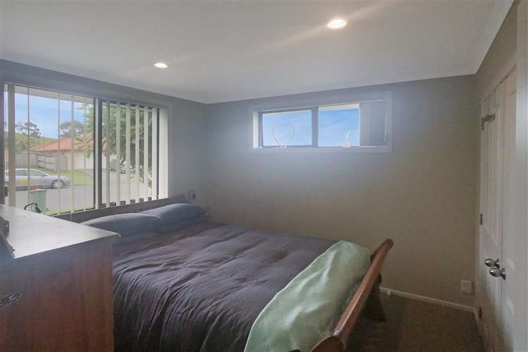 Photo of property in 53 Redcastle Drive, East Tamaki, Auckland, 2013