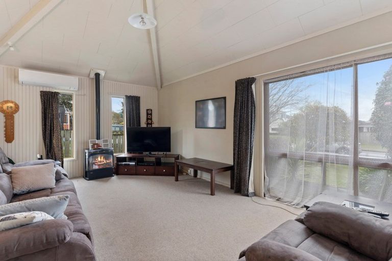 Photo of property in 4 Tumene Drive, Owhata, Rotorua, 3010