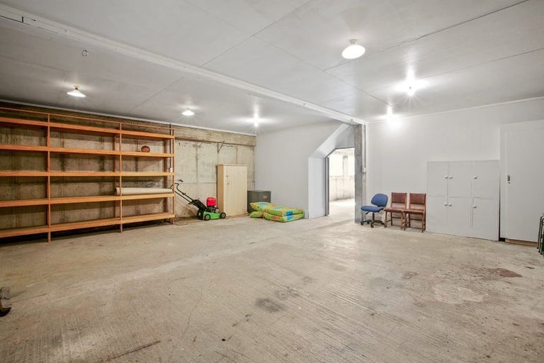 Photo of property in 134d Huatoki Street, Frankleigh Park, New Plymouth, 4310