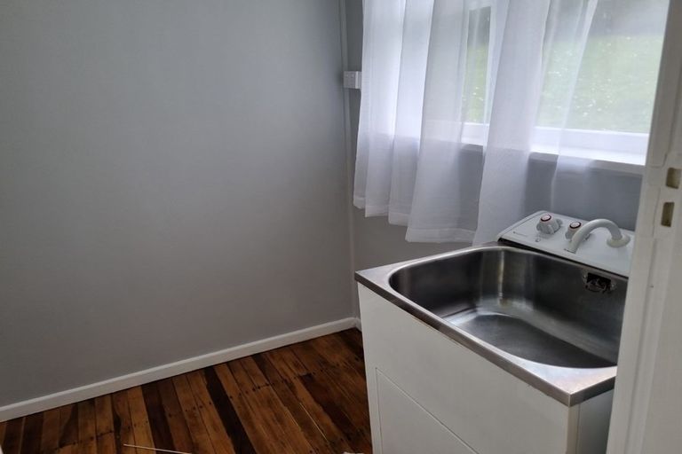 Photo of property in 100 Gear Terrace, Ranui, Porirua, 5024