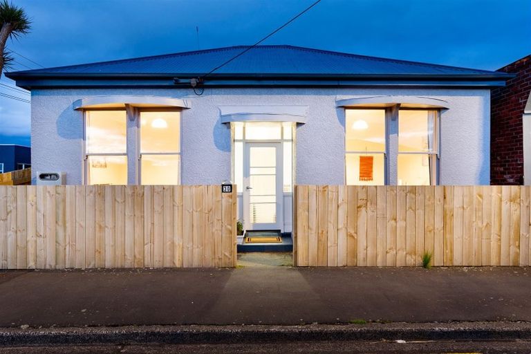 Photo of property in 30 Fingall Street, South Dunedin, Dunedin, 9012