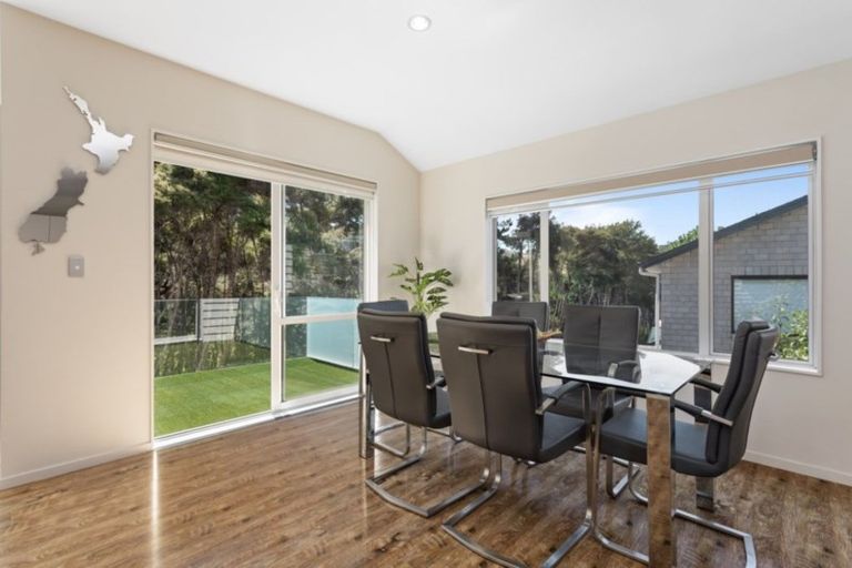 Photo of property in 78 Kyle Road, Greenhithe, Auckland, 0632