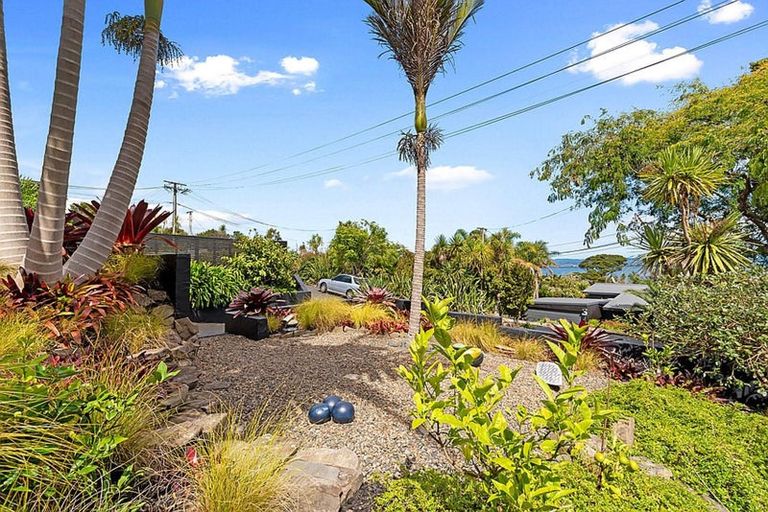 Photo of property in 31 Tizard Road, Birkenhead, Auckland, 0626