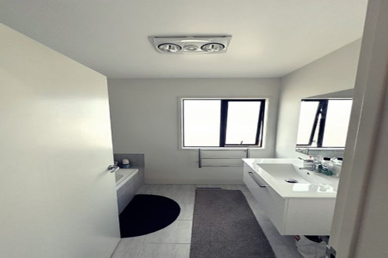 Photo of property in 53b Robertson Road, Favona, Auckland, 2024