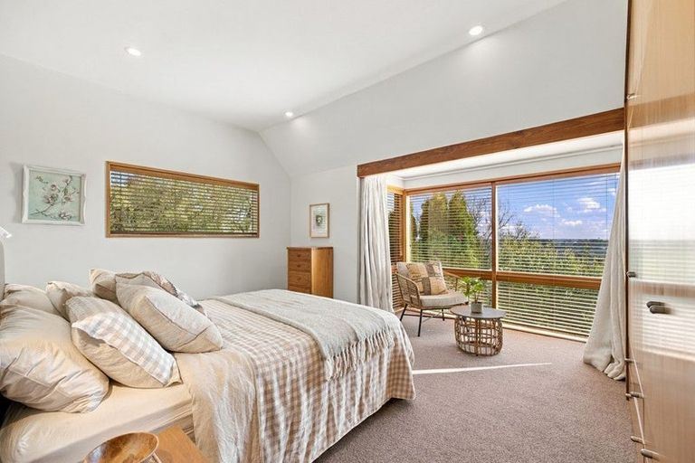 Photo of property in 18 Bengal Drive, Cashmere, Christchurch, 8022