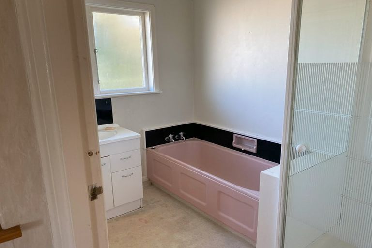 Photo of property in 17a Connolly Street, Boulcott, Lower Hutt, 5010