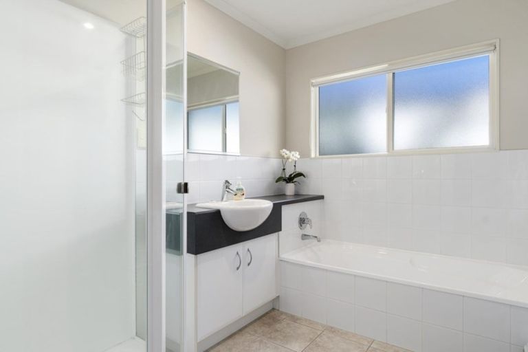 Photo of property in 15 Millbrook Drive, Bethlehem, Tauranga, 3110