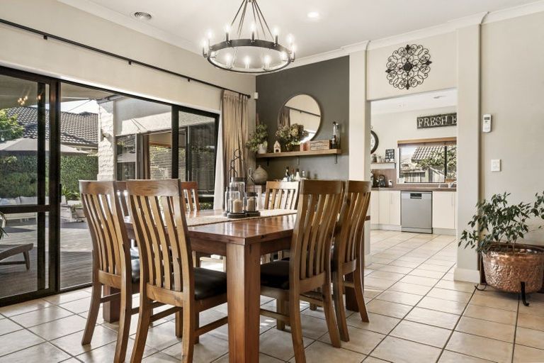 Photo of property in 86 Beachwater Drive, Papamoa Beach, Papamoa, 3118