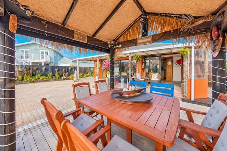 Photo of property in 527 Achilles Avenue, Whangamata, 3620