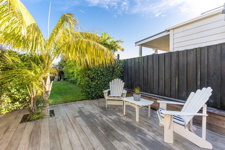 Photo of property in 11a Buchanan Street, Devonport, Auckland, 0624