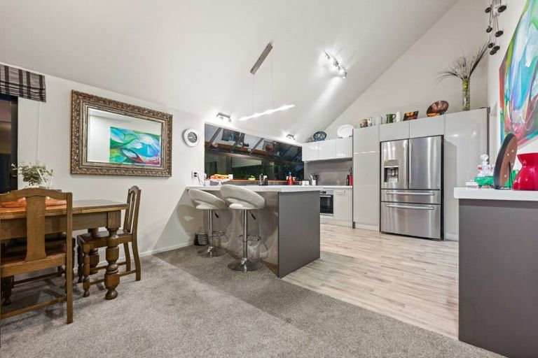 Photo of property in 16 Awatere Avenue, Beerescourt, Hamilton, 3200