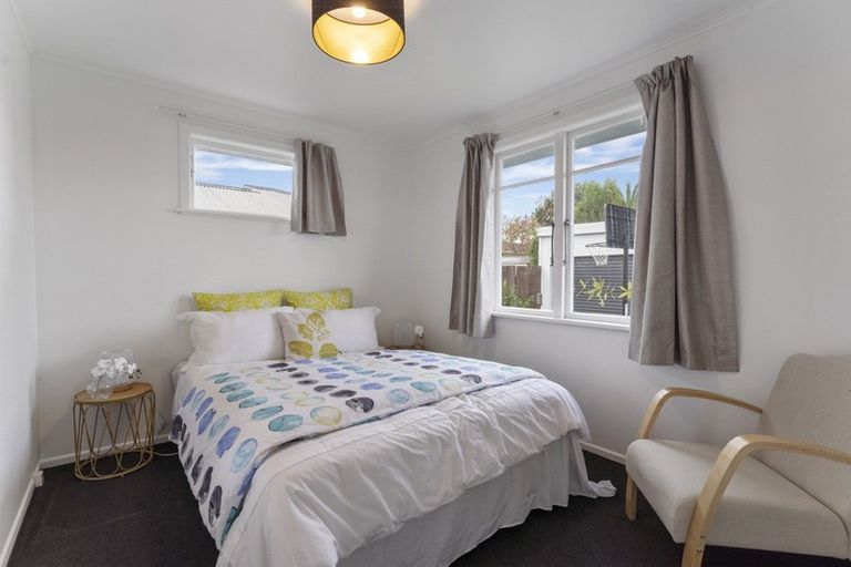 Photo of property in 27 Winton Street, Paraparaumu Beach, Paraparaumu, 5032