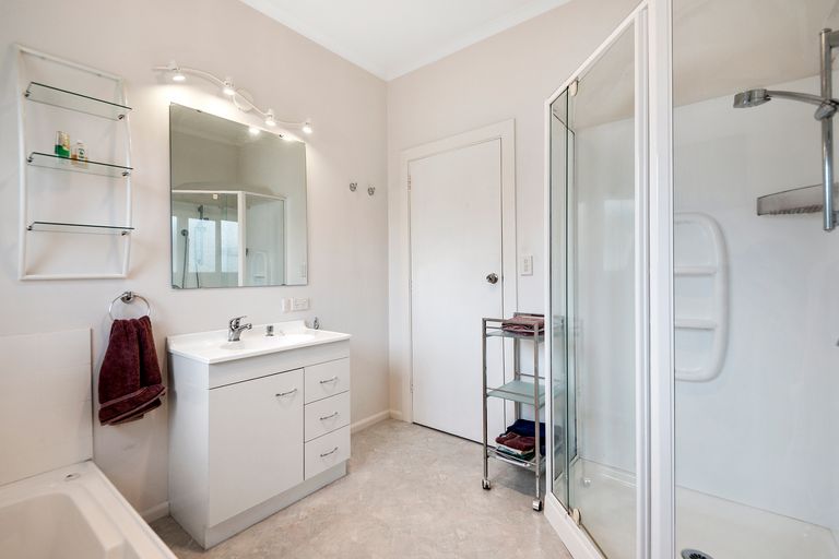 Photo of property in 23a Cross Street, Phillipstown, Christchurch, 8011