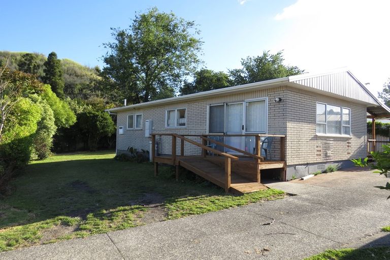 Photo of property in 43 Kirk Crescent, Kawerau, 3127