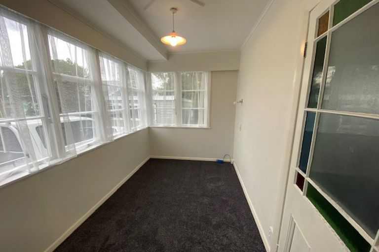 Photo of property in 9 Wharenui Terrace, Roslyn, Palmerston North, 4414