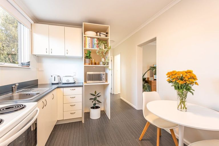 Photo of property in 2/78 Holly Road, St Albans, Christchurch, 8014