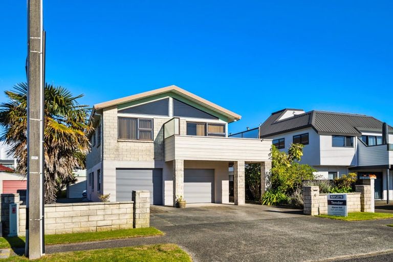 Photo of property in 6 Muricata Avenue, Mount Maunganui, 3116