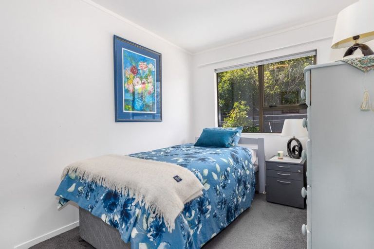 Photo of property in 1/39 Kinloch Place, Papakowhai, Porirua, 5024