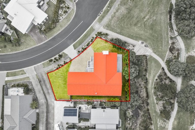 Photo of property in 28 Schooner Avenue, Snells Beach, 0920