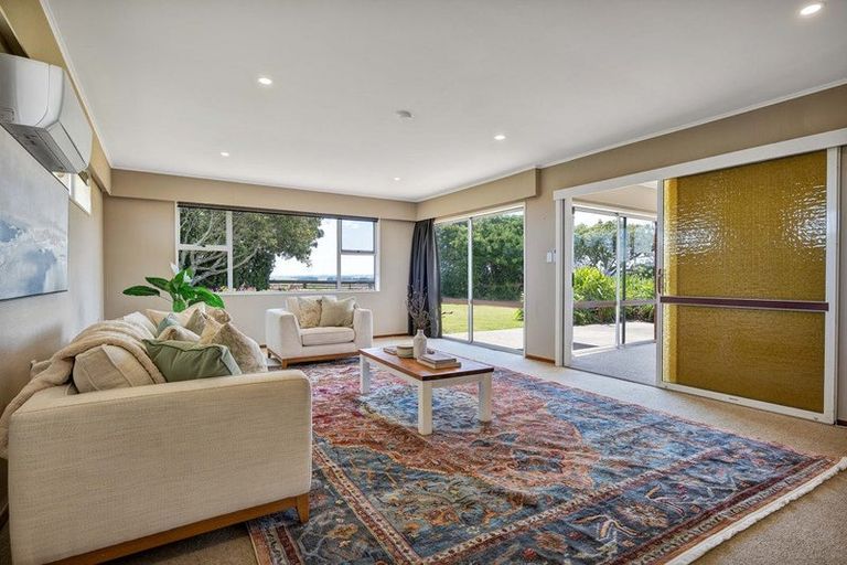 Photo of property in 36 Mokoia Road, Mokoia, Hawera, 4672