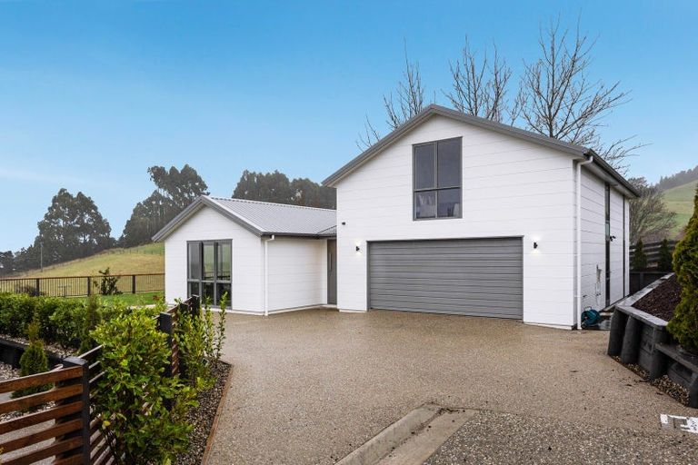 Photo of property in 7 Ella Lane, Green Island, Dunedin, 9018