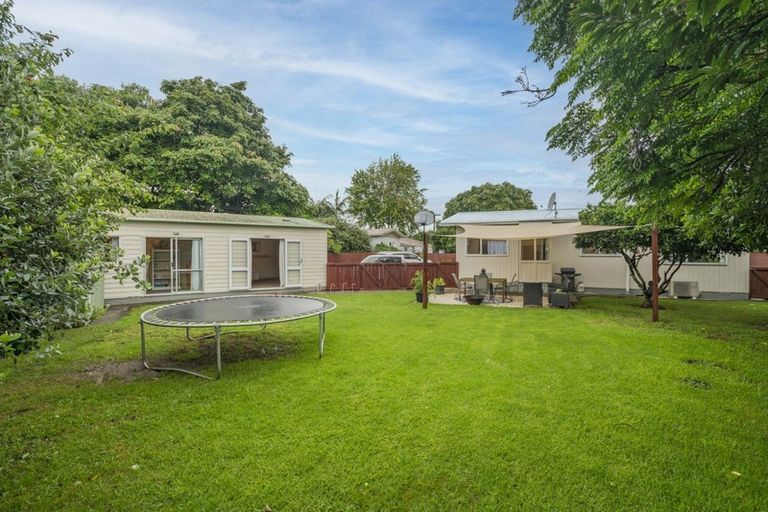 Photo of property in 20 Cook Drive, Whitianga, 3510
