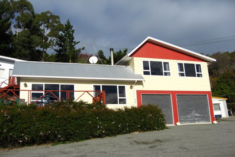 Photo of property in 102 Haven Street, Moeraki, 9482